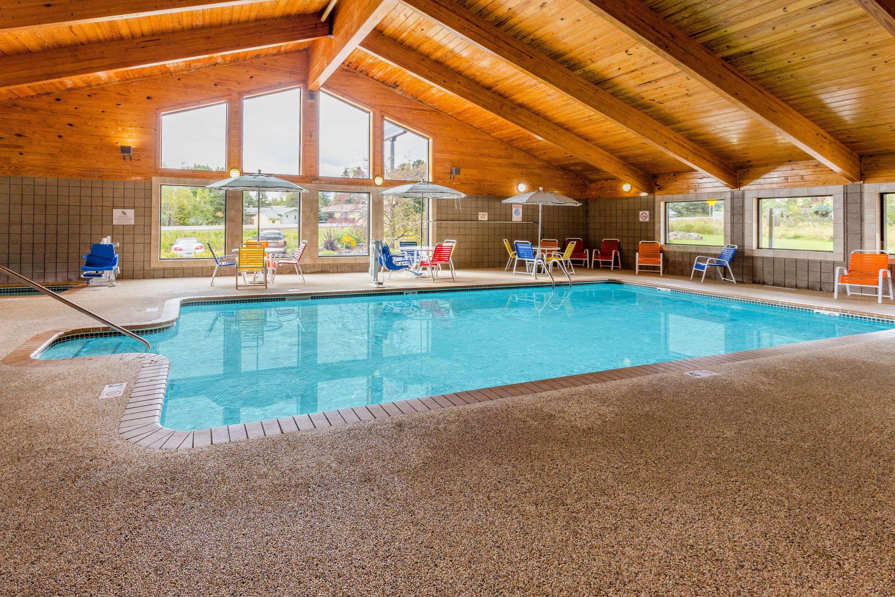 Americinn By Wyndham Duluth South Proctor Black Woods Event Ctr Exteriér fotografie